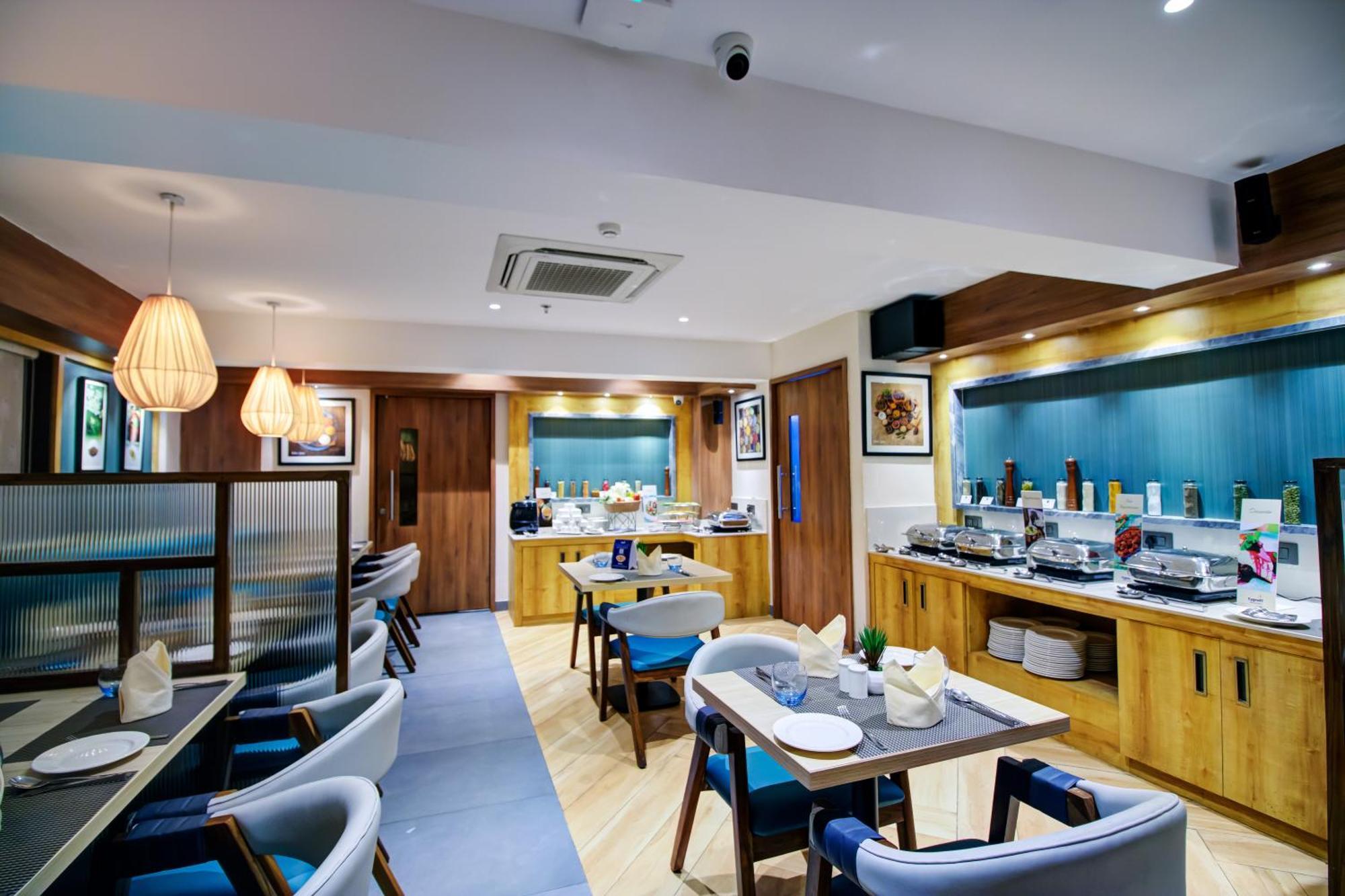 Cozzet Victoria Hotel Bhubaneswar Zewnętrze zdjęcie