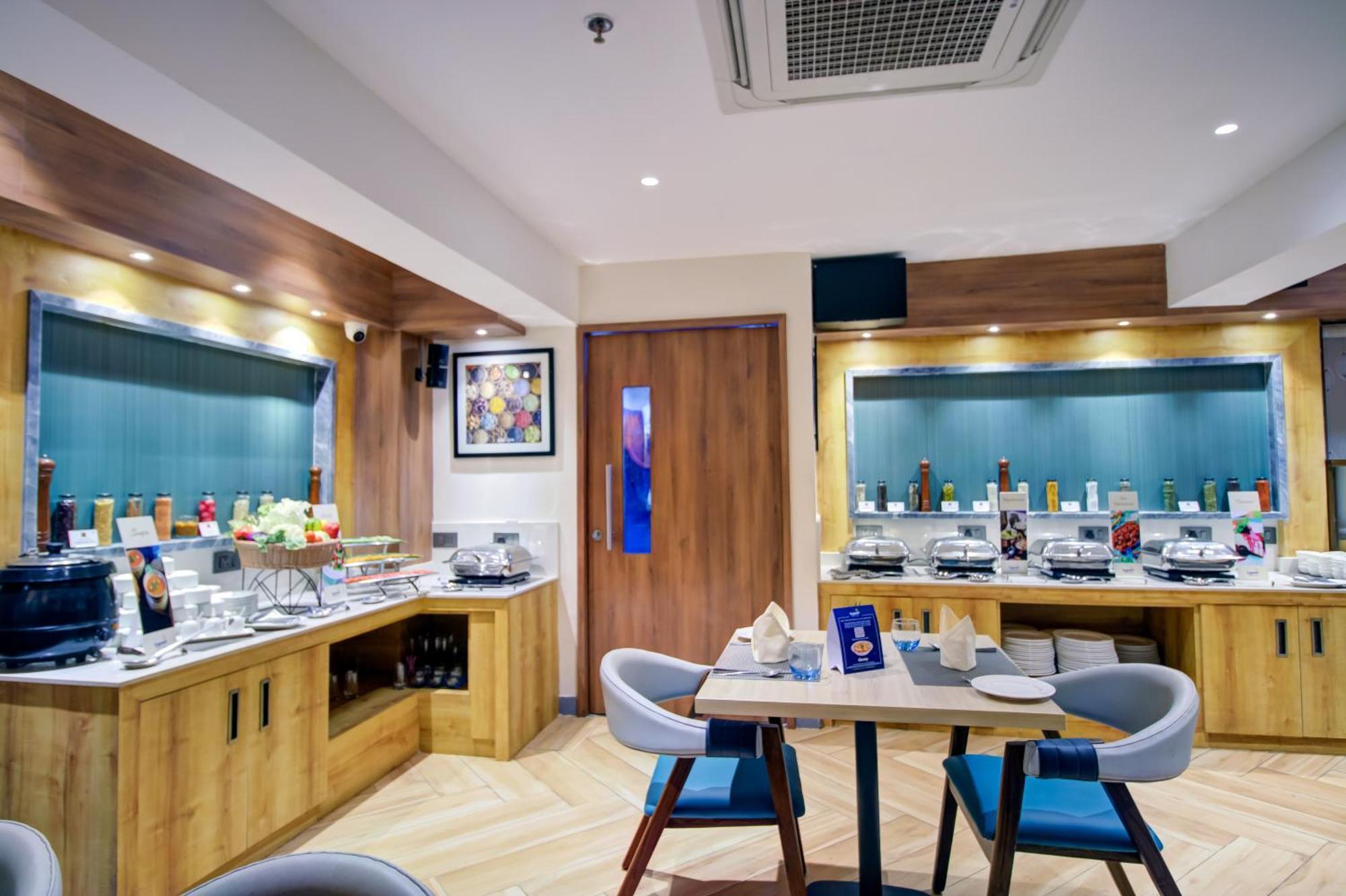 Cozzet Victoria Hotel Bhubaneswar Zewnętrze zdjęcie
