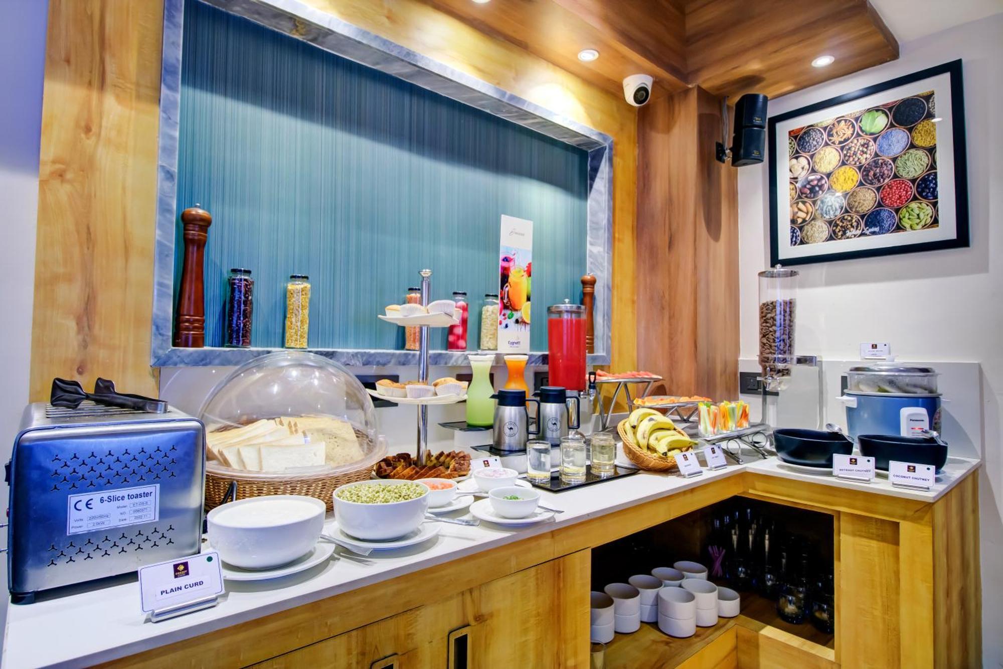 Cozzet Victoria Hotel Bhubaneswar Zewnętrze zdjęcie